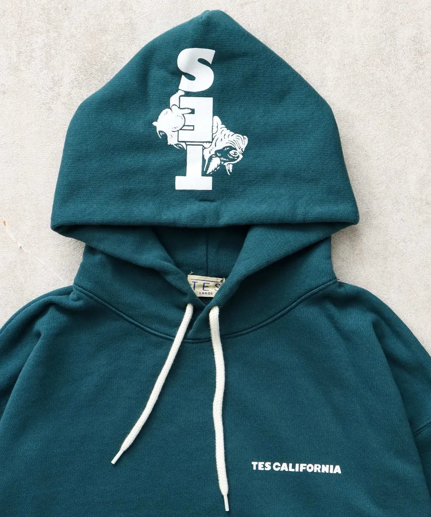 TES CAL FLOCK LOGO SWEAT PARKA / スウェットパーカー